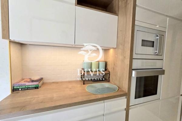 Slika 6 - Bulevar Arsenija Čarnojevića , Dvoiposoban stan na prodaju, 72m2, 295.000€